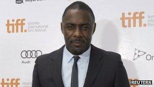 Idris Elba in Toronto (7 Sept 2013)