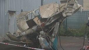 Les Marquises wreckage