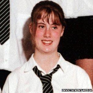 Samantha Lewthwaite (aged 16-17 years of age) in school class photo