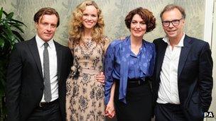 (l-r)Toby Stephens, Anna-Louise Plowman, Anna Chancellor and Jonathan Kent at the opening night afterparty for Noel Coward's Private Lives