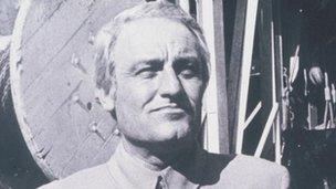 Charles Gray