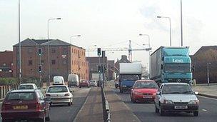 Traffic on Castle Street