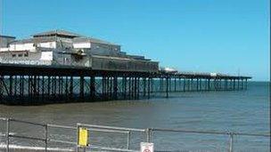 Pier Bae Colwyn