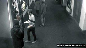 CCTV of Jamie Reynolds