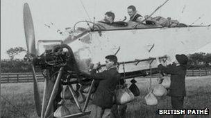 Crew prepare to launch the AD.1 airship