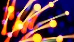 Fibre-optic cable, Eyewire