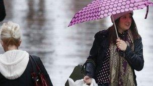 Shoppers in Glasgow