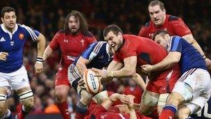 Cais Sam Warburton
