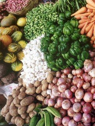 Vegetable stall, India (Image: BBC)