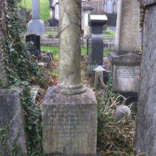 Gertrude Taylor's grave in Belfast City Cemetery