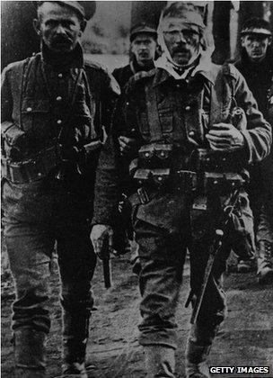 Walking British and Belgian wounded at Mons