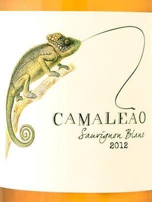 Camaleao's label