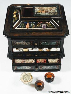 Italian marquetry box