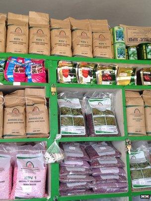 Small packets of seed (Image: Markets Matter)