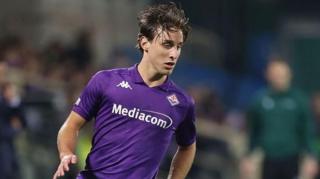 Fiorentina's Edoardo Bove Awake After Collapsing On Pitch - BBC Sport