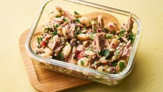 Butter bean, tuna and parsley salad.