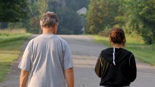 BRCA Tests To Be Offered To Jewish People To Detect Cancer Risk - BBC News