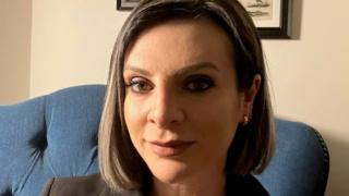 Cost of living: How can I make extra income? - BBC News