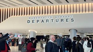 Gatwick Airport: Flights Disrupted Due To Heavy Fog - Bbc News