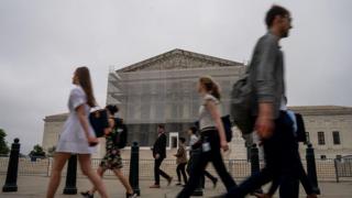 Supreme Court curbs judges' power to block Trump's orders in birthright citizenship case
