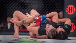Bellator 293: Leah McCourt loses points decision to Cat Zingano - BBC Sport
