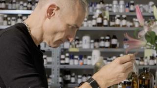 Luxury Perfumes Linked To Child Labour, BBC Finds - BBC News