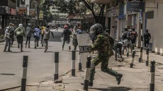 Central Nairobi sealed off ahead of Kenyan protests