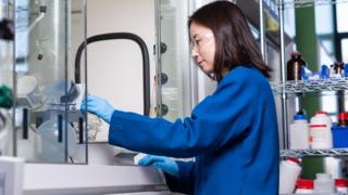Grace Han at work in her lab