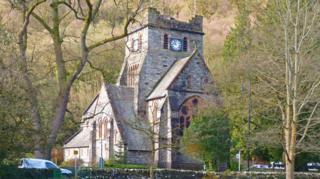 Eglwys y Santes Fair