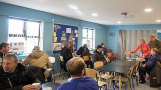 Homelessness: Number of rough sleepers up by a quarter in England - BBC ...