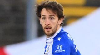 Tom Lockyear in action for Bristol Rovers