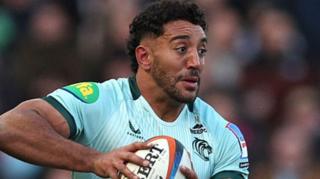 Gabriel Hamer-Webb attacks for Leicester