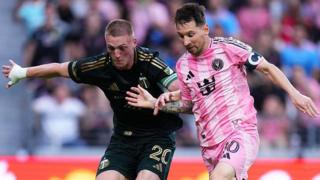 Finn Surman a Messi
