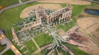 Whitby Abbey: Art installation unveiled at heritage site - BBC News