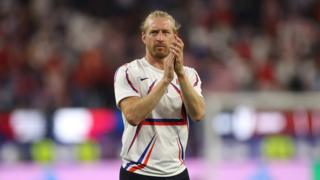 INGLEWOOD, CALIFORNIA - JUNE 25: Tim Ream #13 of the United States applauds fans after the FIFA World Cup 2026 Group D match between Türkiye and USA at Los Angeles Stadium on June 25, 2026 in Inglewood, California. (Photo by Jamie Squire/Getty Images)