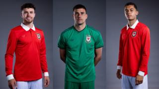 Crysau newydd Cymru