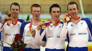 Paul Manning, Ed Clancy, Geraint Thomas and Bradley Wiggins