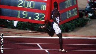 Michael Johnson wins the 200m at the Atlanta Olympics