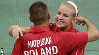 Poland's Robert Mateusiak and Nadiezda Zieba