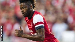 Alex Song