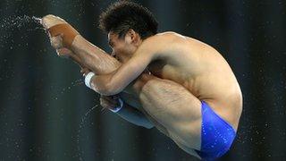 Qiu Bo diving for China