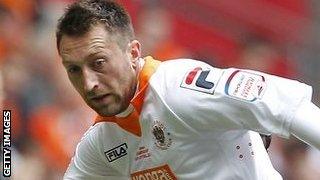 Stephen Dobbie