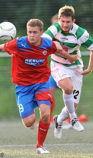 Finnbogason helps Helsingborgs defeat Welsh side New Saints in the second qualifying round