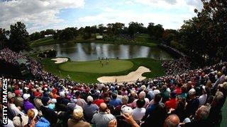 The 17th hole at Medinah