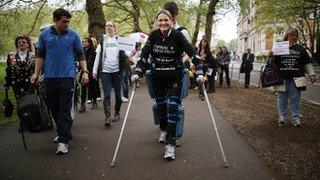 Claire Lomas