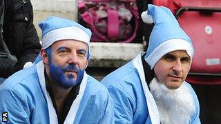 Fans throughout the country will dress as Santa Claus, no matter the colour their team play in