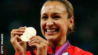 Jessica Ennis with her Olympic gold medal