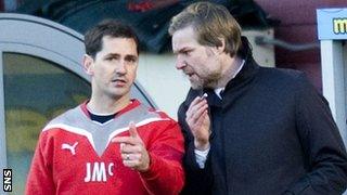 Jackie McNamara (left) and Steven Pressley