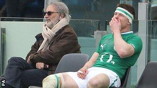 Brian O'Driscoll sits in the sin bin