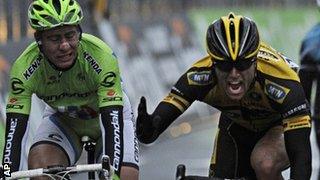 Gerald Ciolek wins Milan to San Remo